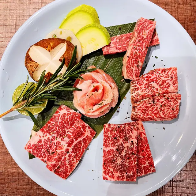 雪下覓炙四款 & 慶州五花肉