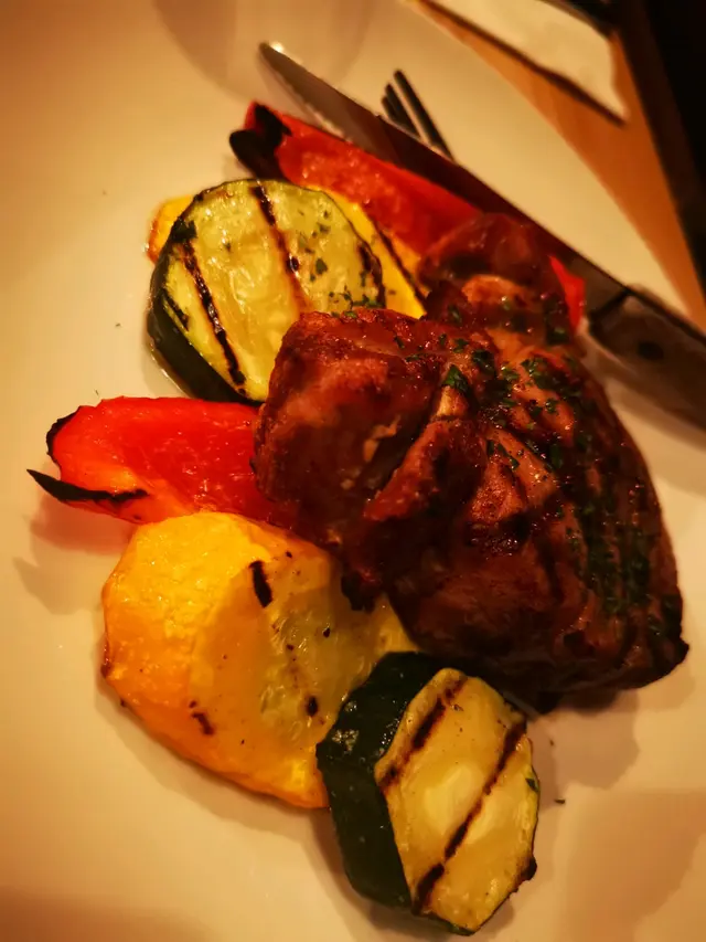 配菜有大量瓜類