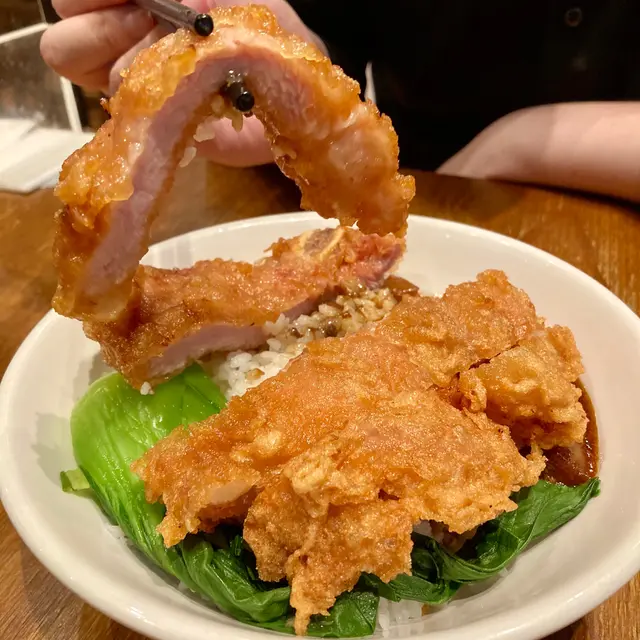 秘製豬扒飯（肉燥汁）