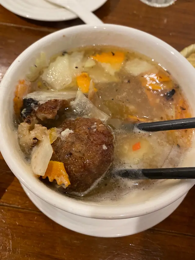 碳燒豬肉伴越南檬粉