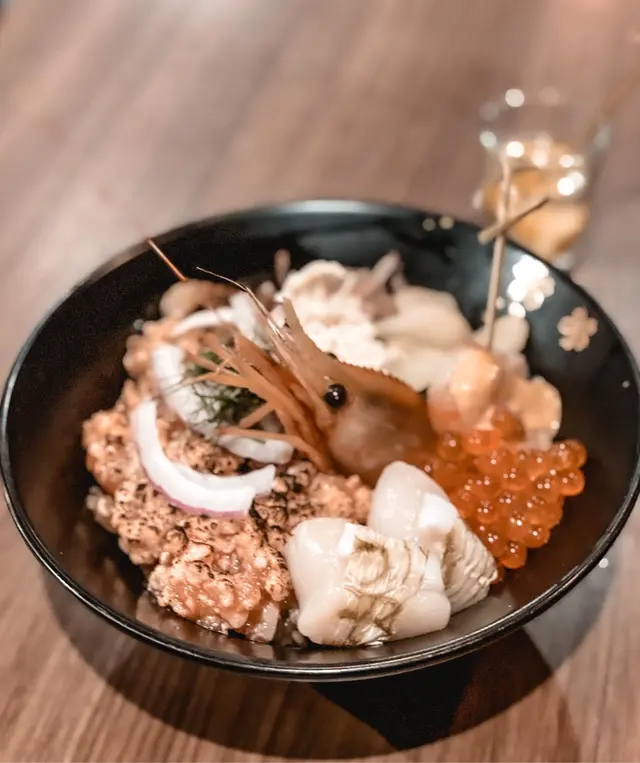 夢之丼