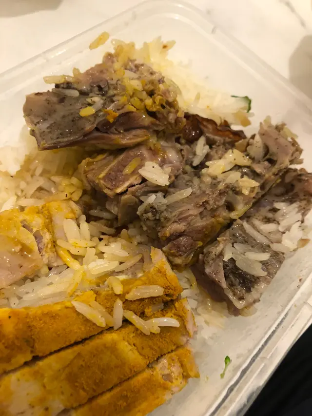 燒鵝燒腩飯