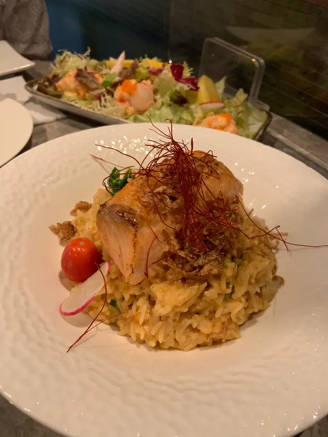 真空慢煮挪威三文魚配冬蔭燴飯