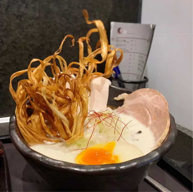 金鶴雞白湯拉麵