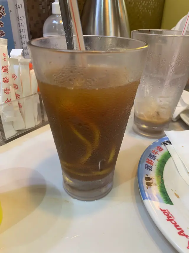 凍檸茶飲到好大陣水喉水味