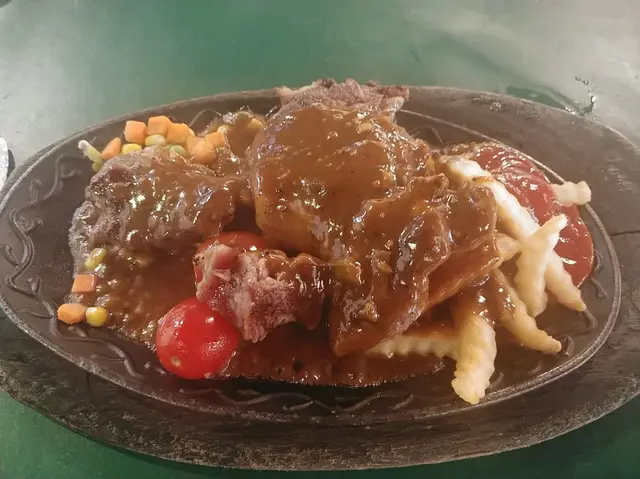 肉眼扒