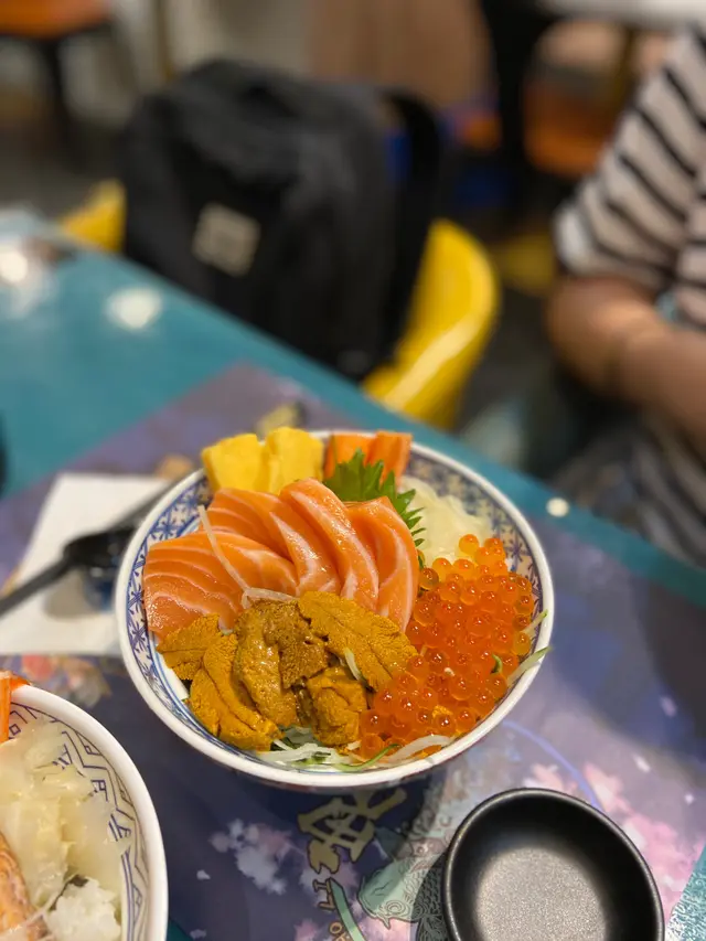 三文魚魚子海膽飯