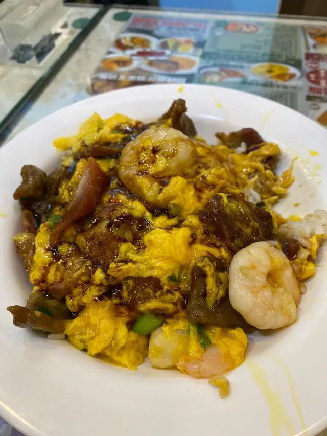 叉燒蝦仁炒蛋飯