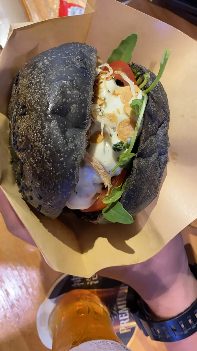 竹莢魚漢堡
