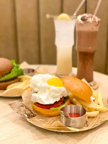 云朵安格斯汉堡