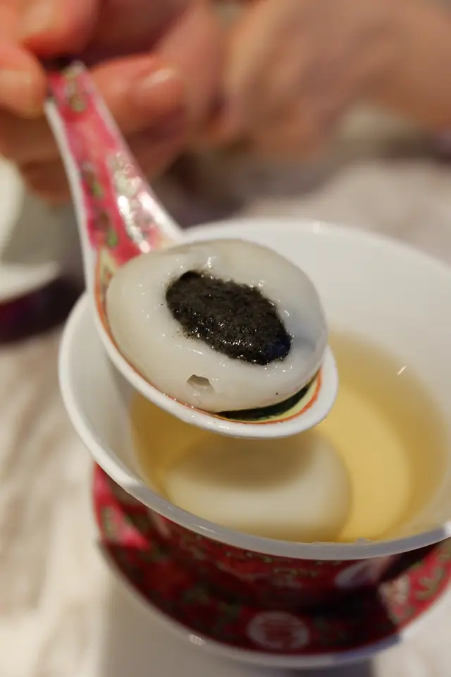 烏龍茶湯圓