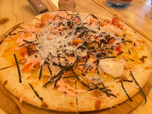 招呼明太子海鮮手工薄餅