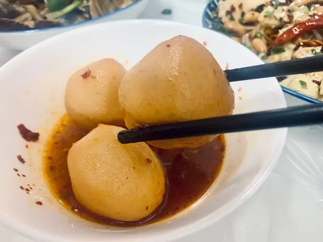 招牌麻辣大波波魚蛋