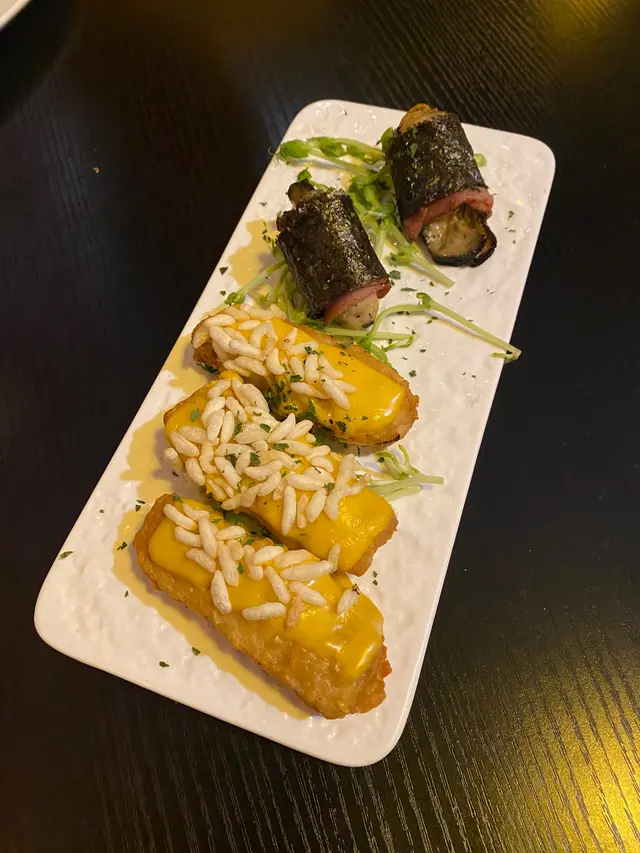 兩款小食，份量太小