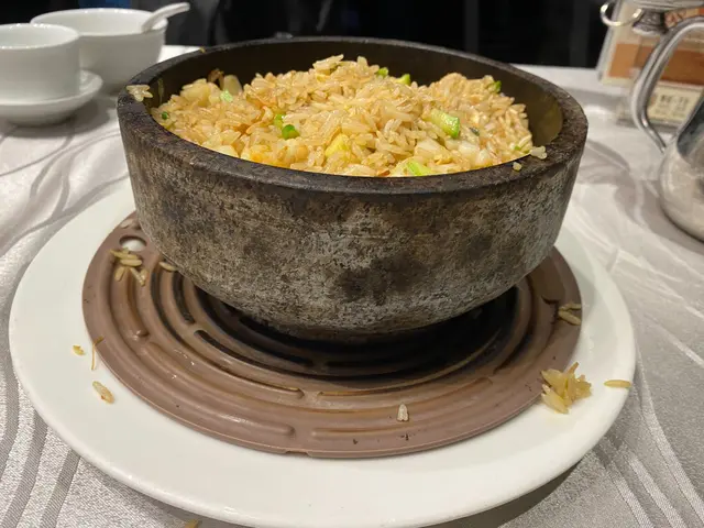 乾隆石鍋炒飯