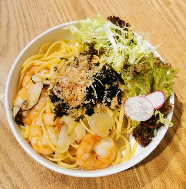 乾炒大蝦蒜香意粉