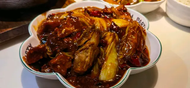 紅燒豬軟骨炆津白