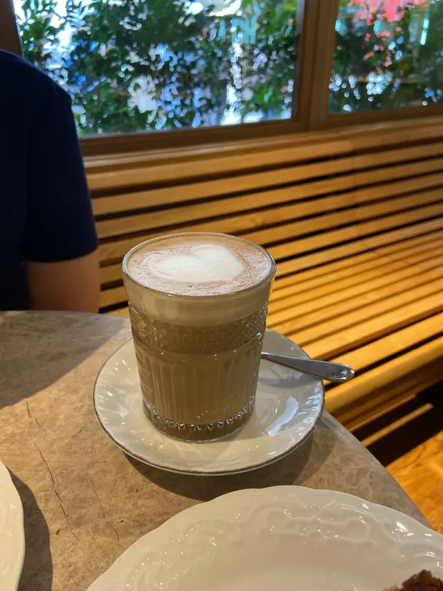 Hot Toffee Latte (Large)