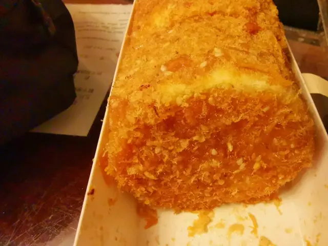 蟹黃味肉鬆小方