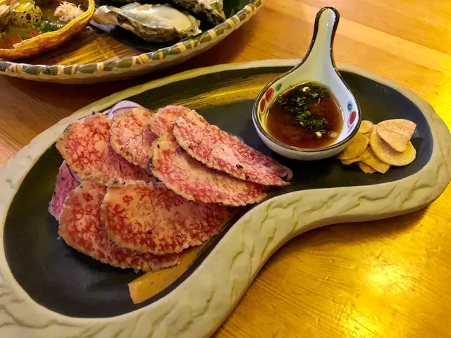 日本和牛肉刺身