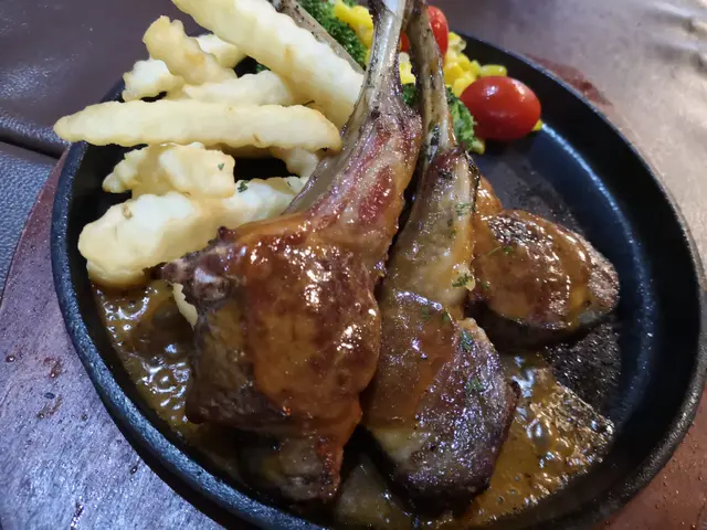 火焰羊架鉄板餐