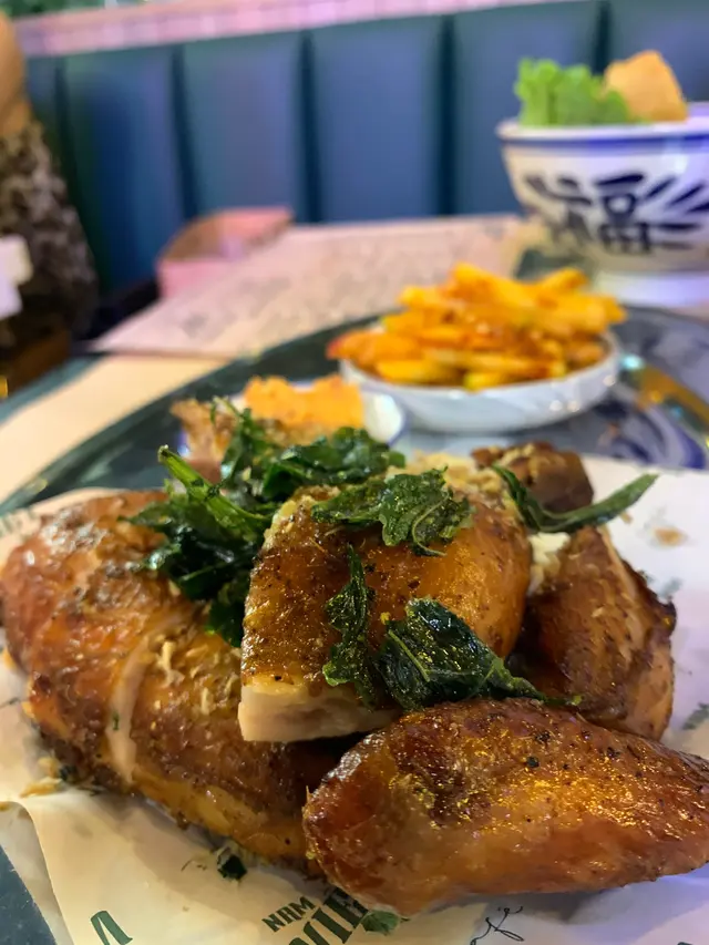 烤蔞葉春雞配青蘋果條