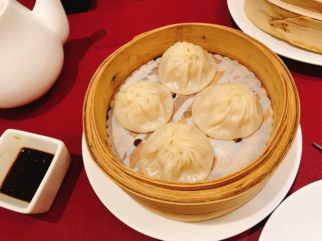 湯汁唔會太熱，皮薄餡靚