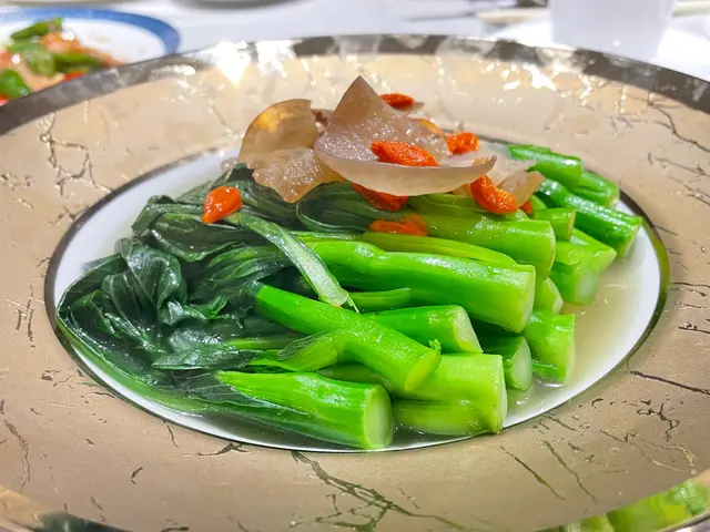 高湯杞子浸菜心苗