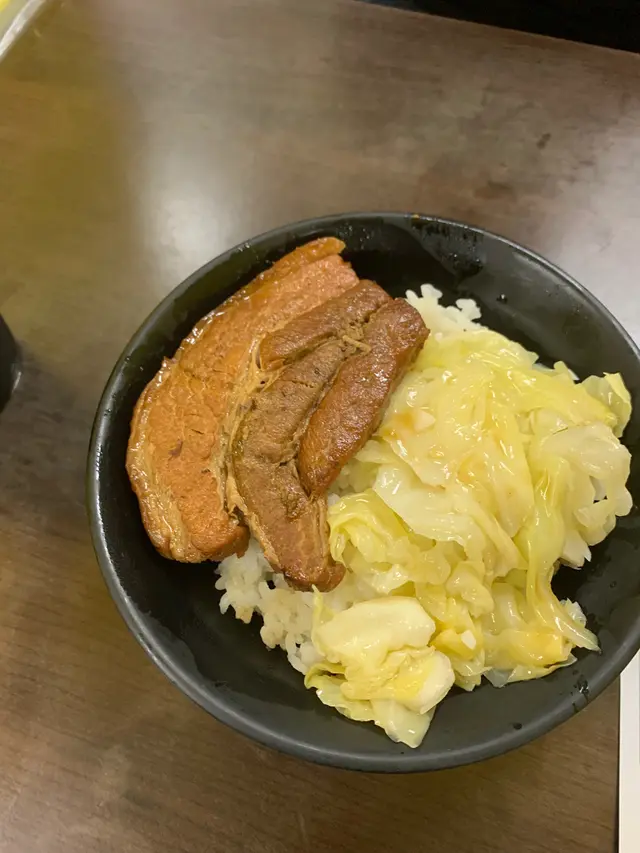 爌肉飯