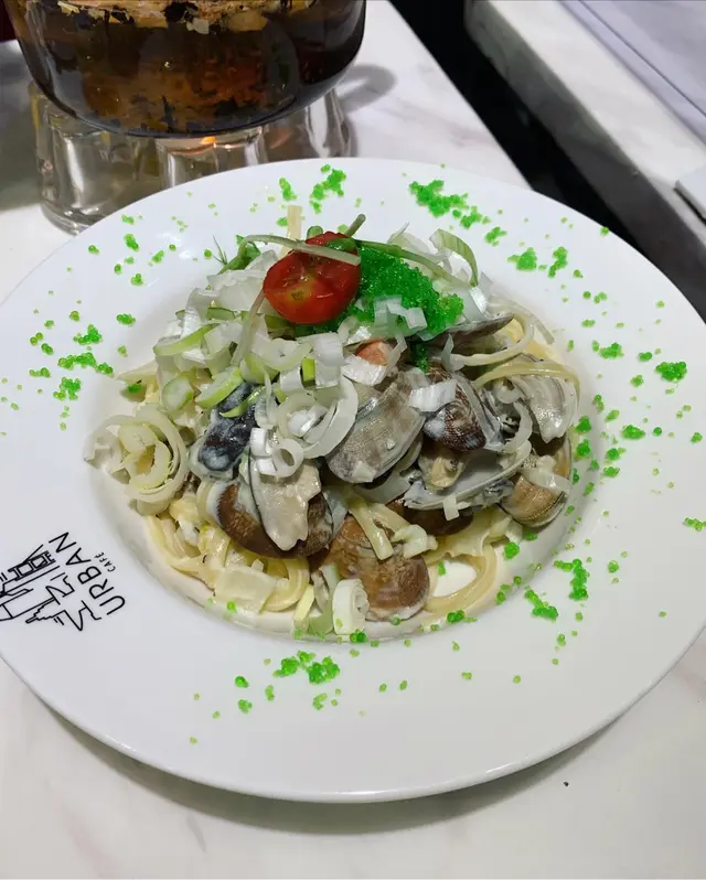 日式青蟹籽大蜆大蔥忌廉扁意粉