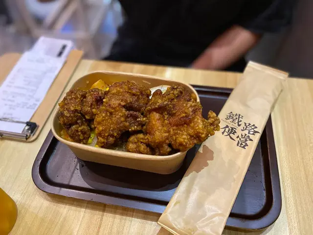 經典滷雞塊鐵路便當