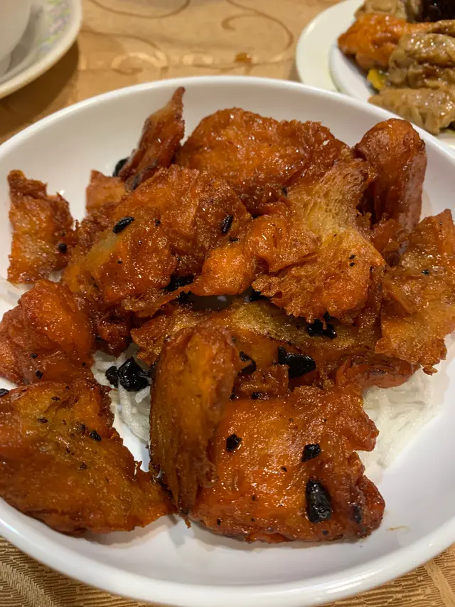 欖角蜜糖烤叉燒