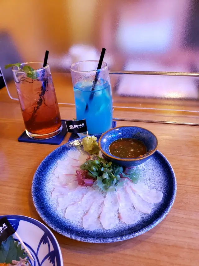 平目魚薄切刺身