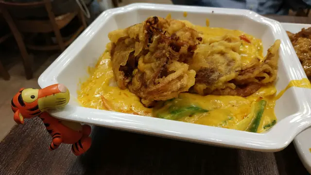 咖哩炒軟殼蟹