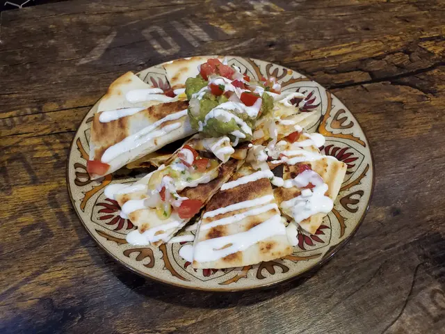 墨西哥薄餅 配 雜菌蘑菇