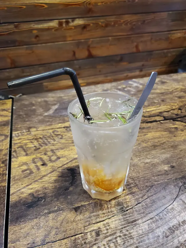 迷迭香柚子蘇打