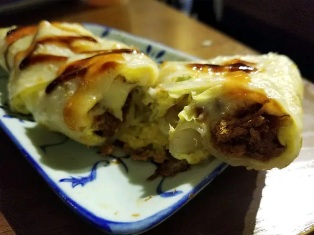 起司肉鬆蛋捲餅