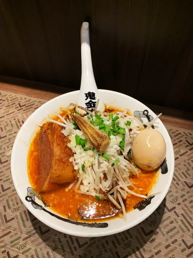 增量叉燒辣麻味噌拉麵