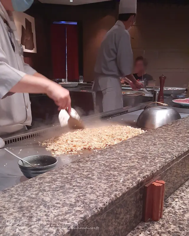 鐵板燒爐與師傅