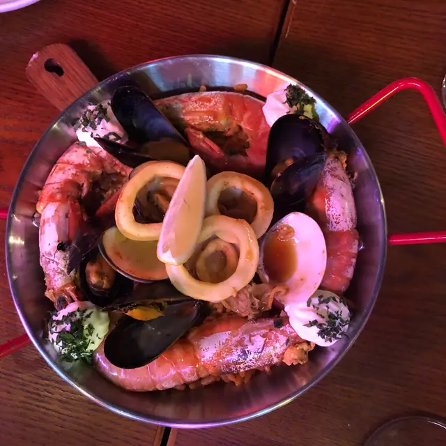 西班牙海鮮焗飯(二人份)