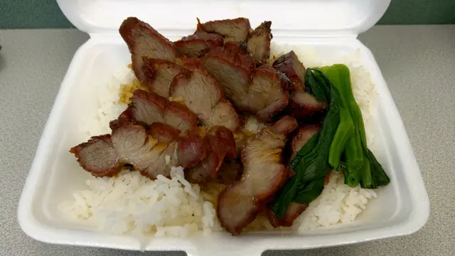 要求半肥瘦叉燒，有12片叉燒