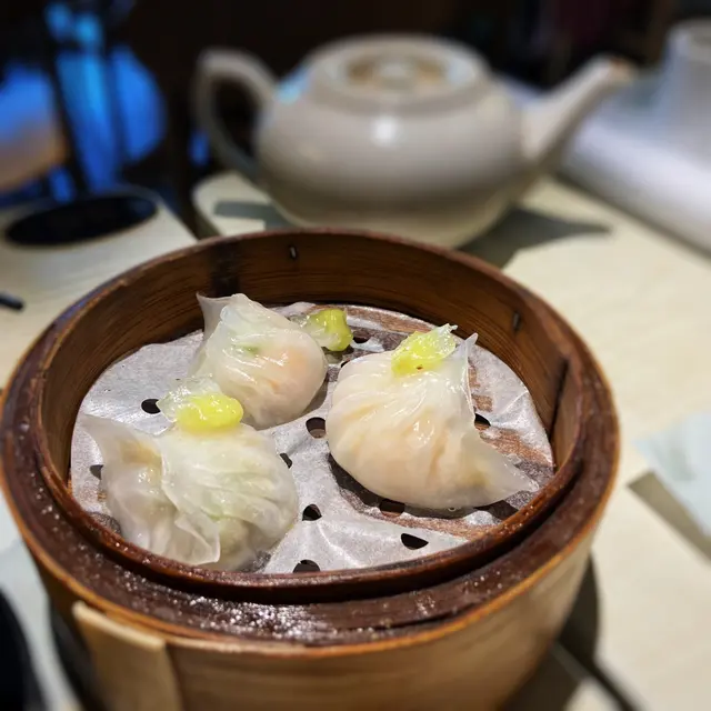 青芥末子母蝦餃