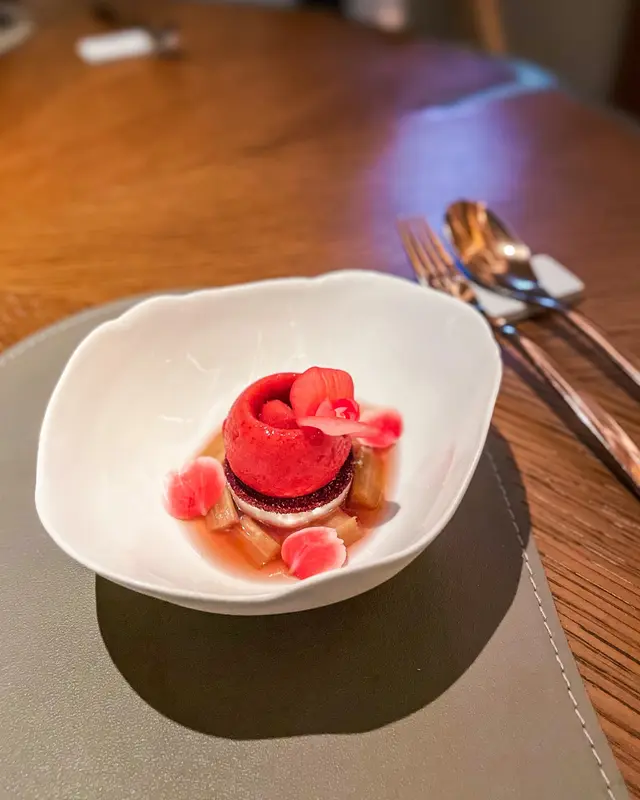 Rhubarb° Strawberry° Sansho° Begonia° Extra Virgin Manni Olive Oil' Per Min Figlio' ° Honey°