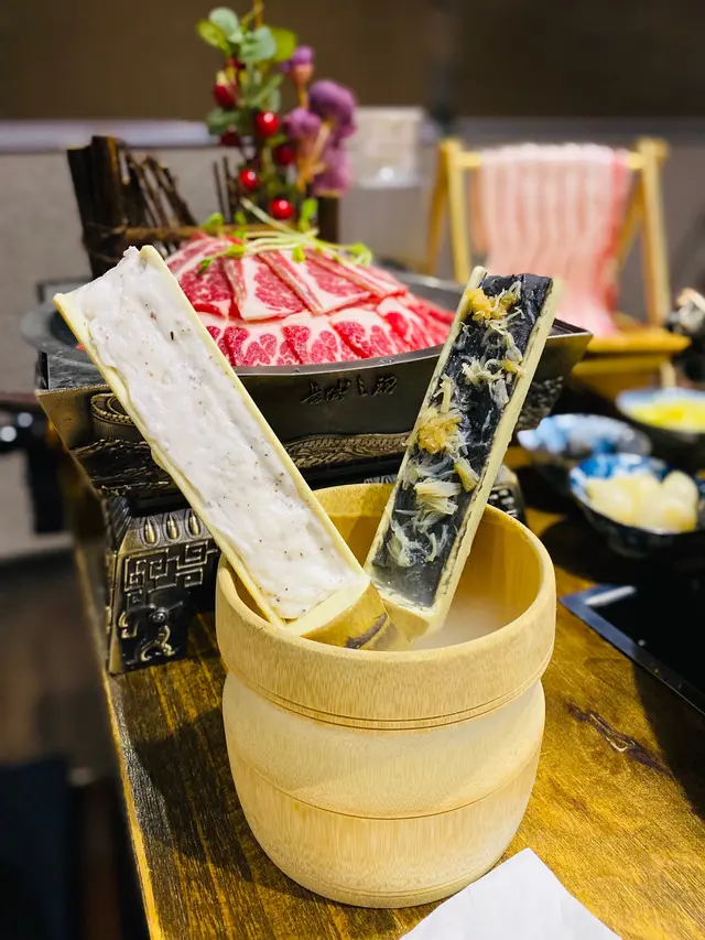 御膳房秘製滑雙併