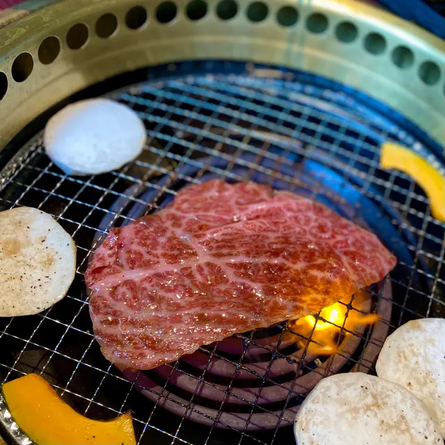 輕輕焫一焫就食得，啲肉汁正到暈