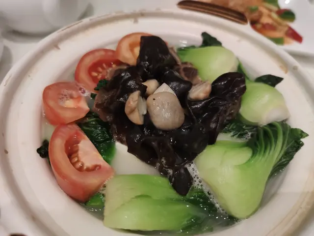 鮮茄珍菌青蔬煲