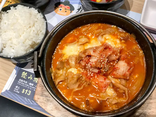 芝士泡菜豚肉鍋