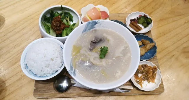 花膠胡椒豬肚雞