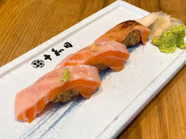 三文魚三味壽司