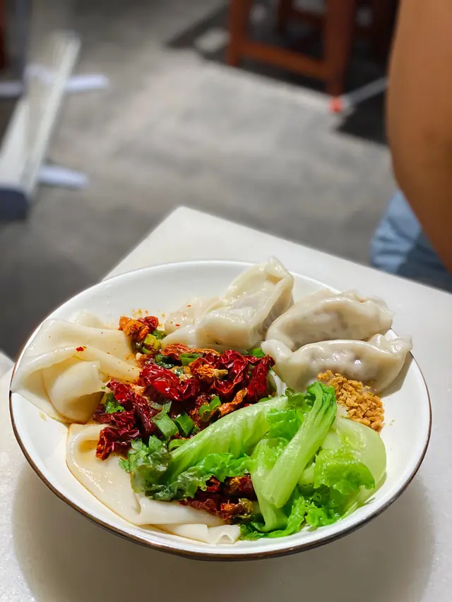 油潑扯麵加羊肉餃